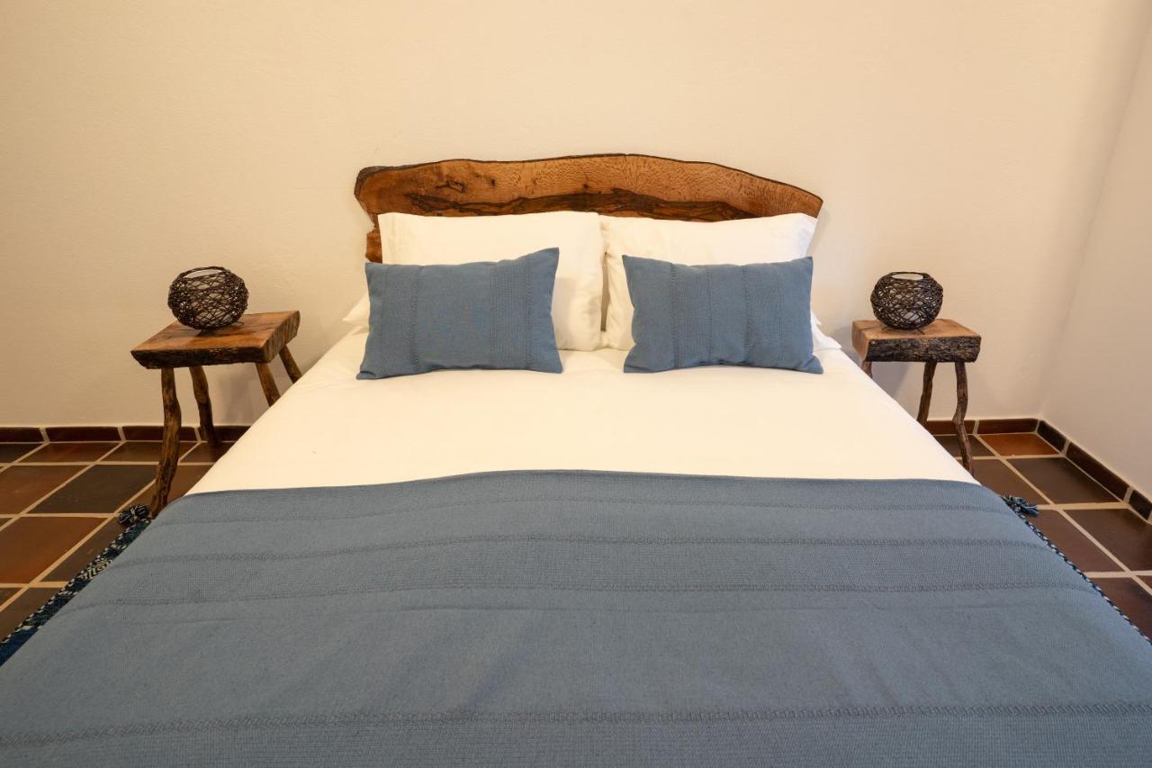 Vila Fernando  Escola Do Fado Bed & Breakfast エクステリア 写真