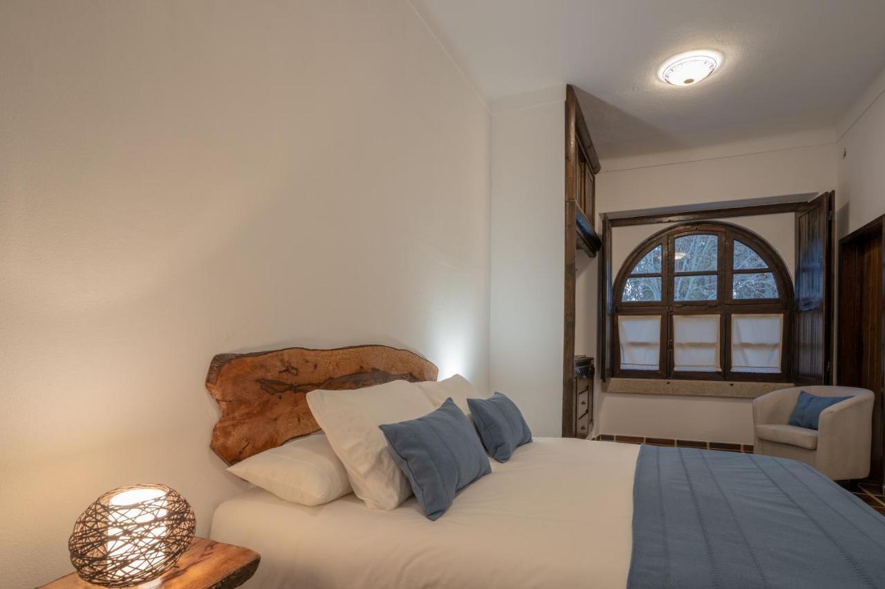 Vila Fernando  Escola Do Fado Bed & Breakfast エクステリア 写真